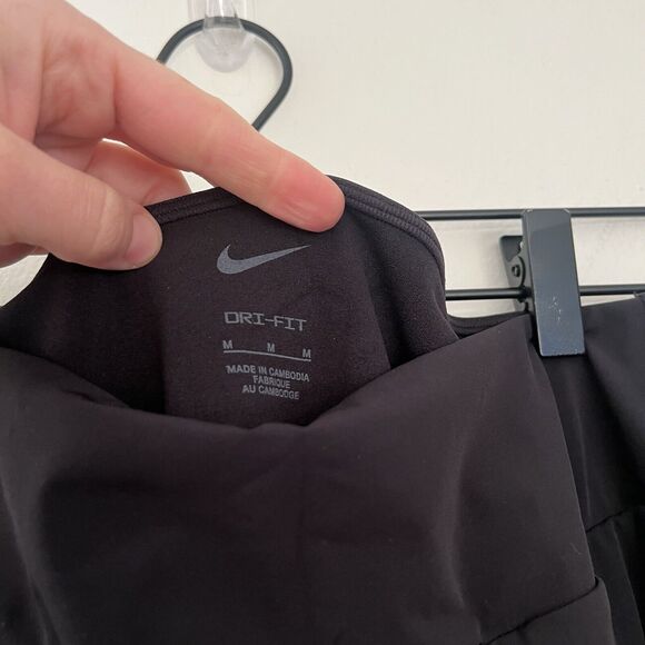 Nike Women Dri-fit Joggers Black Sz Medium Swoosh Logo Pockets - Picture 2 of 13